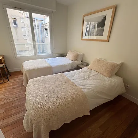 Apartment Entierement Renove Dans L'hypercentre D'arcachon